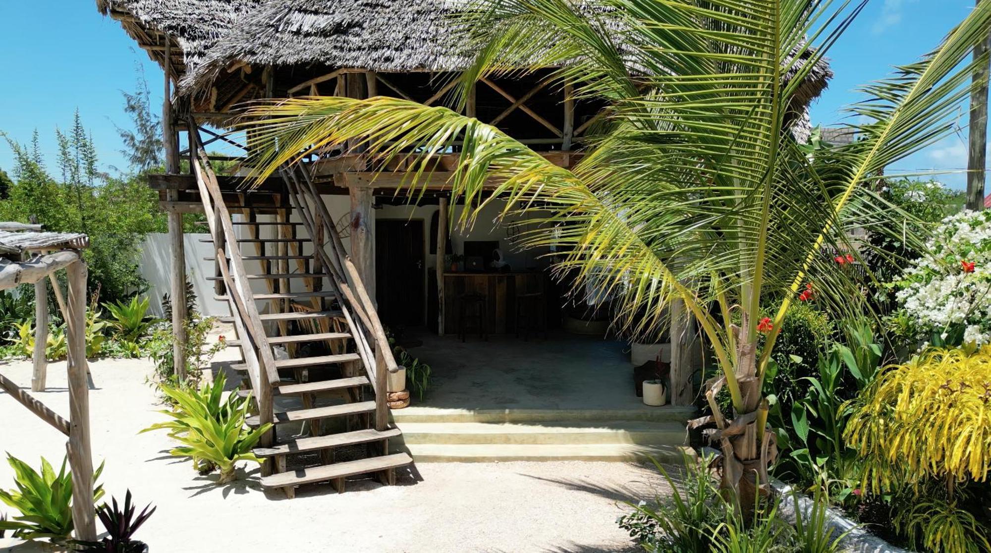Tofauti Inn Makunduchi Exterior photo