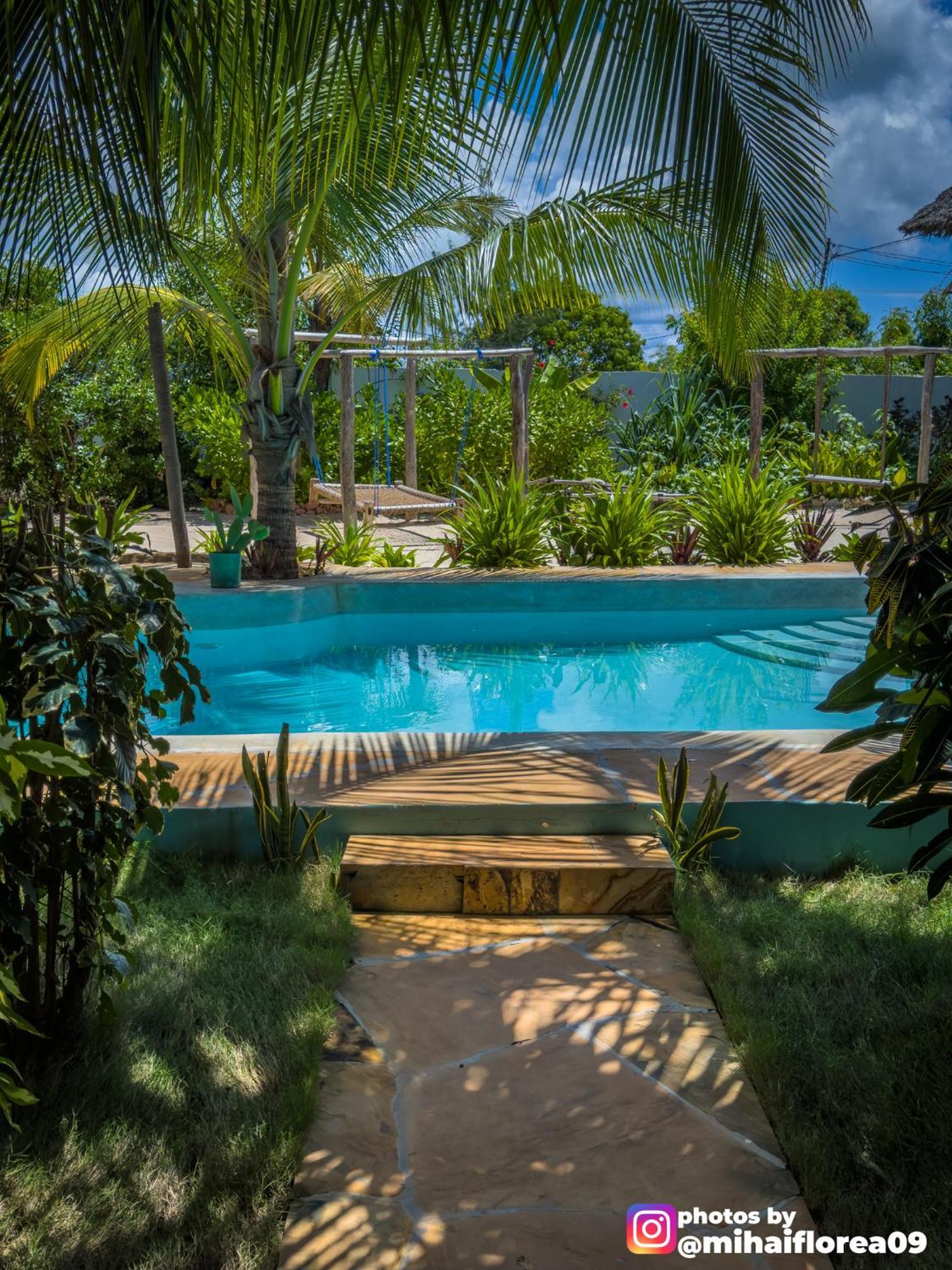 Tofauti Inn Makunduchi Exterior photo